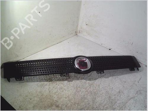 Used Grille FIAT PANDA (169_) 1.2 (169.AXB11, 169.AXB1A) (60 hp) 26111979