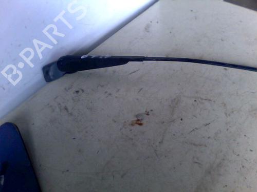 Used Front windshield wiper arm OPEL CORSA B (S93) 1.2 i (F08, F68, M68) (45 hp) 26061007