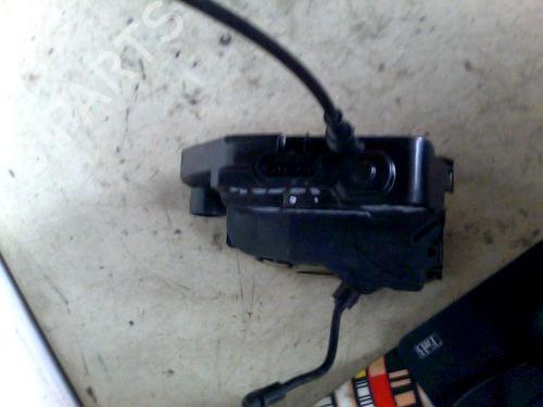 Used Front right lock RENAULT SCÉNIC II (JM0/1_) 1.9 dCi (JM0G, JM12, JM1G, JM2C) (120 hp) 26107372