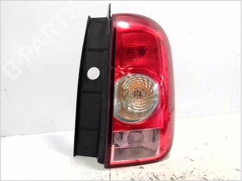 Used Right taillight DACIA DUSTER (HS_) 1.5 dCi (86 hp) 29917636