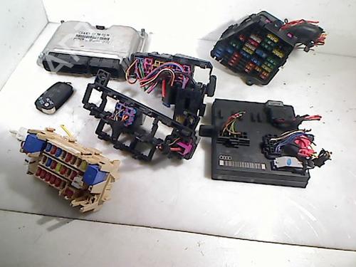 Used Engine control unit (ECU) AUDI A4 B6 Avant (8E5) 1.9 TDI (130 hp) 30664950