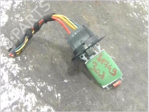 Used Heater resistor Heater resistor PEUGEOT 307 (3A/C) 2.0 HDi 90 (90 hp) 39855390 39855390