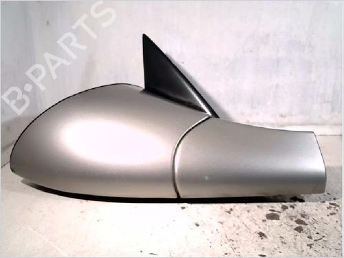 Used Right mirror OPEL VECTRA B Hatchback (J96) 2.0 i 16V (F68) (136 hp) 26104040