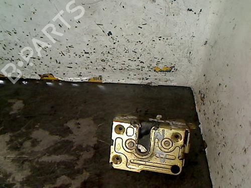 Used Front right lock RENAULT MASTER II Bus (JD) 2.5 D (80 hp) 26095268