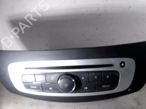 Radio RENAULT LAGUNA III Grandtour (KT0/1) 2.0 dCi (KT0M, KT0N, KT0S, KT19, KT1F) | BP26095611E6 
