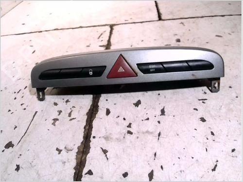 Used Warning switch PEUGEOT 308 I (4A_, 4C_) 1.6 HDi (112 hp) 26101302