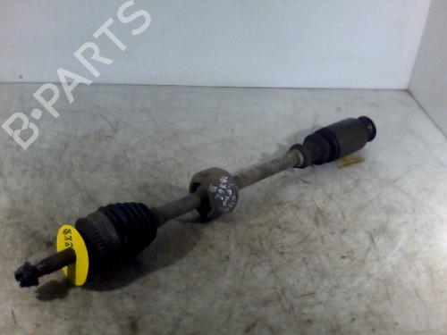 Transmisión delantera derecha RENAULT CLIO II (BB_, CB_) 1.5 dCi (B/CB07) (65 hp) 29026504