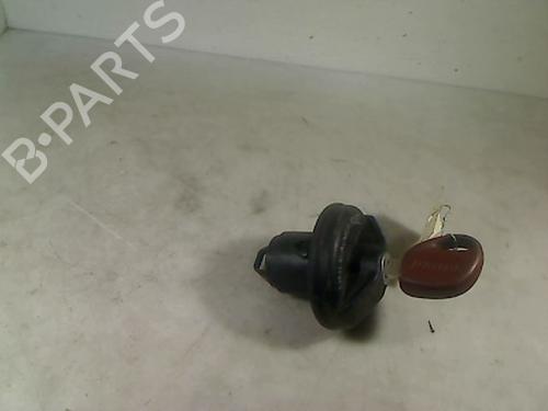 Używane Korek wlewu paliwa FIAT PUNTO (176_) 60 1.2 (176AP, 176AR, 176AQ, 176BB) (60 hp) 26082563