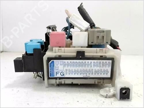 Fuse box TOYOTA RAV 4 III (_A3_) 2.2 D 4WD (ALA30_, ALA30R) | BP26701398E1 