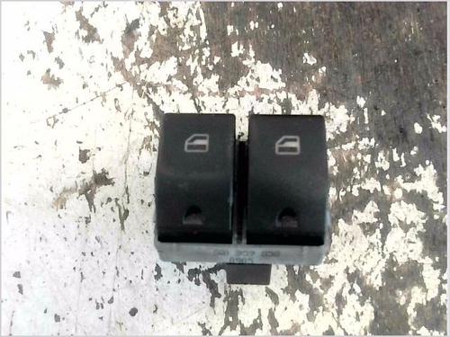Comutador Comutador VW POLO IV (9N_, 9A_) 1.4 TDI (70 hp) 36075527 36075527
