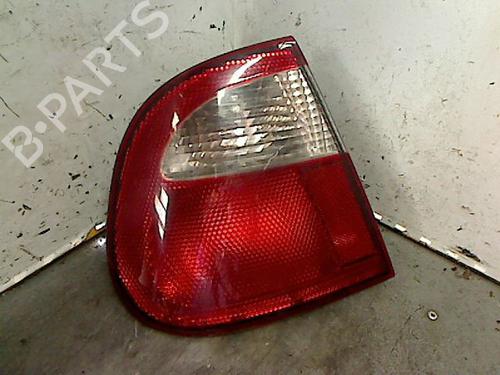 Feu arrière gauche SEAT CORDOBA (6K1, 6K2) 1.9 SDI (68 hp) 31705814