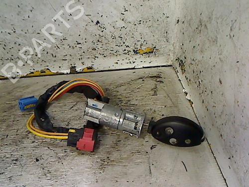 Used Ignition barrel CITROËN XSARA (N1) 2.0 HDi 90 (90 hp) 26103024