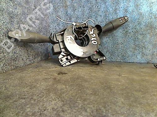 Commodo Essuie Glace / Phare FORD FOCUS I (DAW, DBW) 1.8 Turbo DI / TDDi (90 hp) 31916240