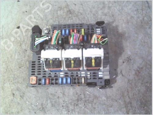 Sikringsdåse CITROËN DS4 (NX_) 1.6 HDi 115 (114 hp) 31333772