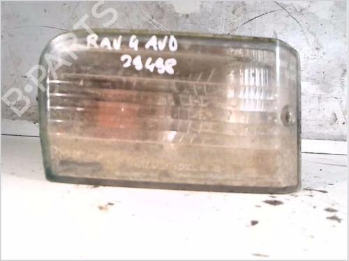 Intermitente delantero izquierdo TOYOTA RAV 4 II (_A2_) 2.0 D 4WD (CLA20_, CLA21_, CLA20R, CLA21R) (116 hp) 26109517