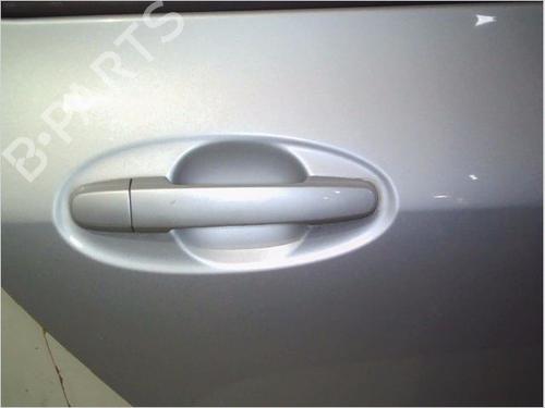 Used Rear right exterior door handle TOYOTA YARIS (_P9_) 1.4 D-4D (NLP90_, NLP90R) (90 hp) 26113500