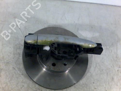 Used Front right exterior door handle RENAULT MEGANE II (BM0/1_, CM0/1_) 1.5 dCi (BM0F, BM0T, BM2B, CM0F, CM0T) (82 hp) 26066956