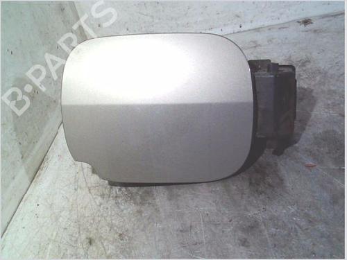 Used Fuel flap Fuel flap RENAULT CLIO III (BR0/1, CR0/1) 1.2 16V (BR0P, CR0P) (101 hp) 33337481 33337481