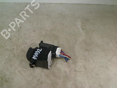 Left rear window switch HYUNDAI SANTA FÉ I (SM) 2.0 CRDi 4x4 | BP26094495I29 