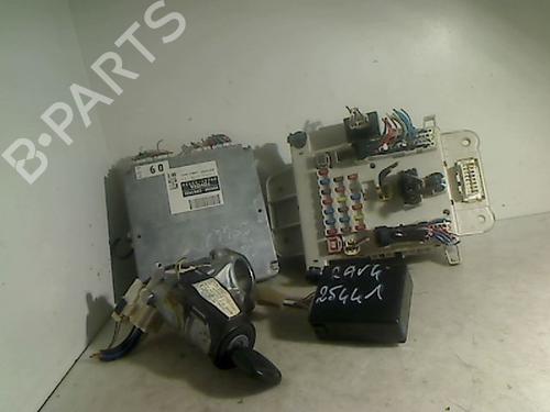 Computer motormanagement TOYOTA RAV 4 II (_A2_) 2.0 D 4WD (CLA20_, CLA21_, CLA20R, CLA21R) (116 hp) 26093974