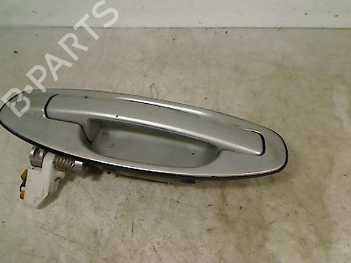Used Rear left exterior door handle HYUNDAI SANTA FÉ I (SM) 2.0 CRDi 4x4 (113 hp) 26093891