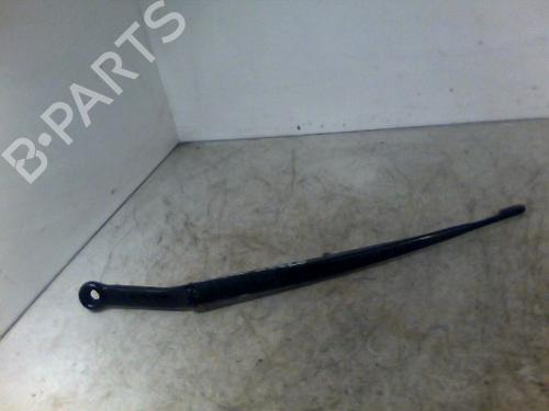 Used Front windshield wiper arm BMW 3 (E46) 320 d (150 hp) 26066886