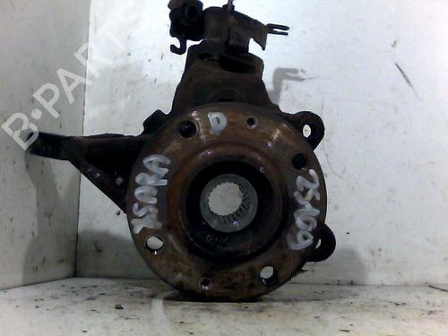 Used Right front steering knuckle CITROËN XSARA (N1) 1.8 i (90 hp) 26082076