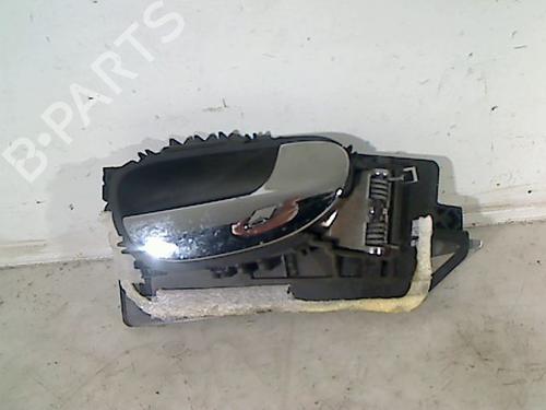 Højre bagtil invendig håndtag PEUGEOT 307 SW (3H) 2.0 HDI 110 (107 hp) 26073275