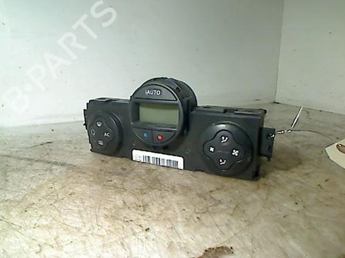 AC Styreenhet / Manøvreringsenhet RENAULT MEGANE II (BM0/1_, CM0/1_) 1.5 dCi (BM1E, CM1E) (106 hp) 26077529