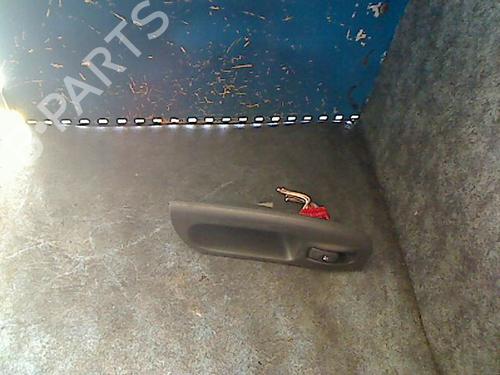 Pulsantiera RENAULT SCÉNIC I MPV (JA0/1_, FA0_) 1.9 dCi (JA05, JA1F) (102 hp) 31694469