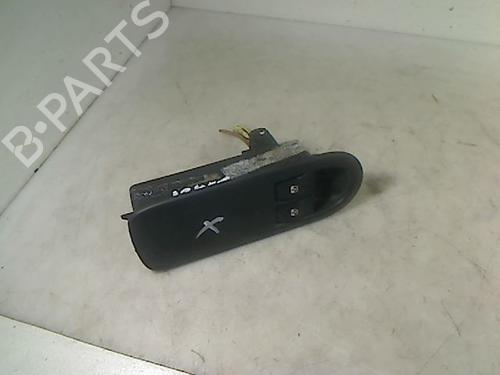 Used Switch RENAULT SCÉNIC II (JM0/1_) 1.5 dCi (JM0F) (82 hp) 26090641