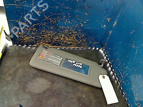 right-sun-visor-renault-clio-ii-hatchback-van-sb012_-1998-31953031 main image