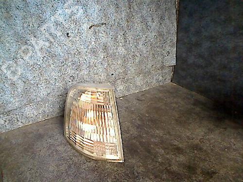 Used Right front indicator Right front indicator PEUGEOT 405 II (4B) 1.8 (101 hp) 40127815 40127815