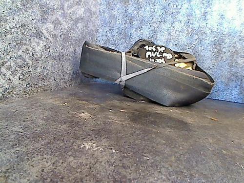 Used Front left seatbelt PEUGEOT 106 I (1A, 1C) 1.4 D (50 hp) 26057097