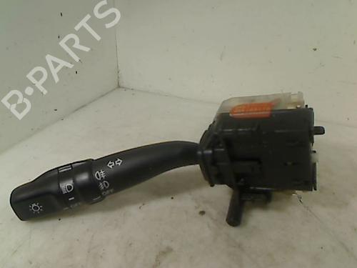 Used Headlight switch TOYOTA COROLLA Verso (ZER_, ZZE12_, R1_) 2.2 D-4D (AUR10_, AUR10R) (136 hp) 26081290
