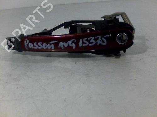 Used Front left exterior door handle VW PASSAT B5.5 (3B3) 1.9 TDI (130 hp) 29504262