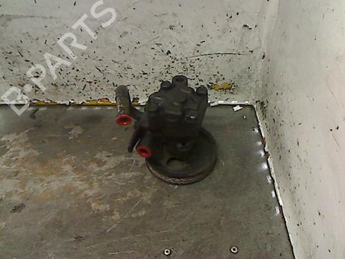 Used Steering pump HYUNDAI H-1 / STAREX Bus (A1) 2.5 TD (80 hp) 33190709