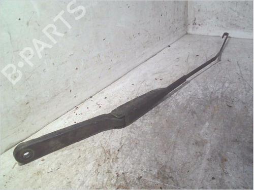 Used Front windshield wiper arm PEUGEOT PARTNER Box Body/MPV (5_, G_) 2.0 HDi (90 hp) 32045417
