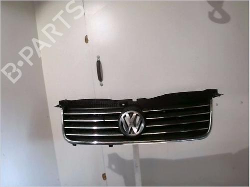 Used Grille VW PASSAT B5.5 Variant (3B6) 1.9 TDI (101 hp) 26107735