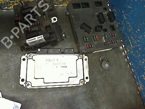 Used Engine control unit (ECU) PEUGEOT 206 CC (2D) 1.6 16V (2DNFUF, 2DNFUR) (109 hp) 26059146