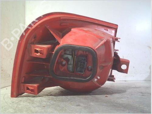 Right taillight VW PASSAT B6 Variant (3C5) 1.9 TDI | BP31260705C35