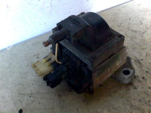 Bobine D'allumage RENAULT SUPER 5 (B/C40_) 1.4 Cat (B/C/407) (58 hp) 32982787