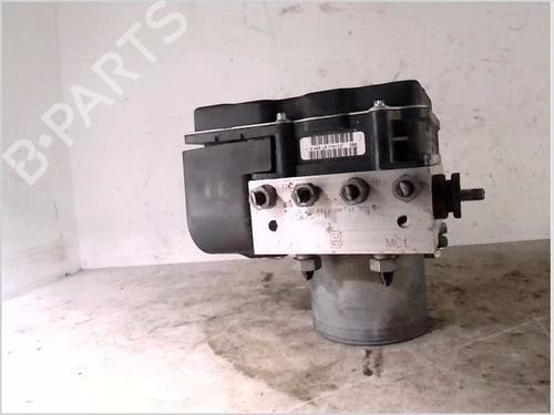 Used ABS pump PEUGEOT 3008 I MPV (0U_) 1.6 HDi (112 hp) 26108429