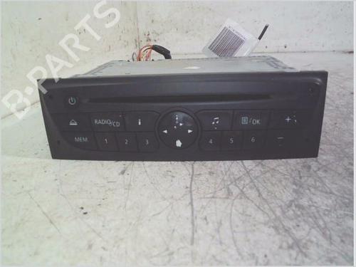 Used Radio RENAULT CLIO III (BR0/1, CR0/1) 1.5 dCi (75 hp) 26116790