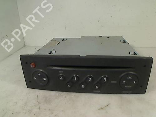 Radio RENAULT MEGANE II Saloon (LM0/1_) 1.5 dCi (LM1E) (106 hp) 26091975