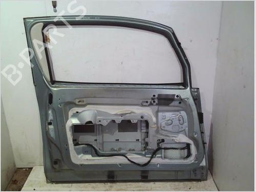 Left front door PEUGEOT 1007 (KM_) 1.4 HDi | BP26094366C2