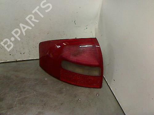 Feu arrière gauche AUDI A6 C5 (4B2, 4B4) 2.5 TDI (180 hp) 32133602