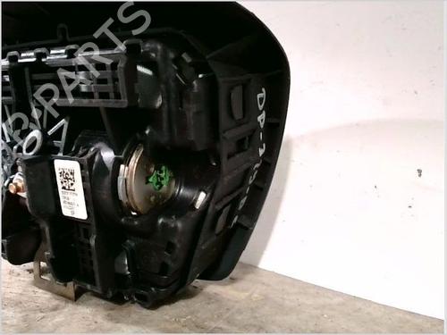 Driver airbag RENAULT MEGANE III Hatchback (BZ0/1_, B3_) 1.5 dCi | BP29890293C9