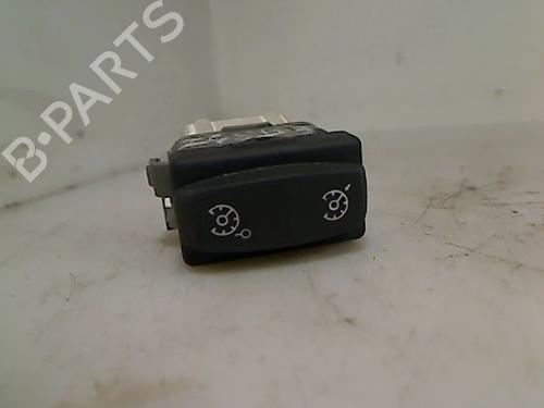 Used Switch RENAULT CLIO III (BR0/1, CR0/1) 1.5 dCi (BR17, CR17) (86 hp) 26073529