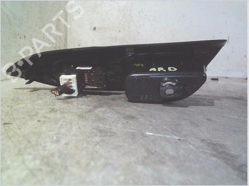 Right rear window switch NISSAN JUKE (F15) 1.5 dCi | BP29644596I28 